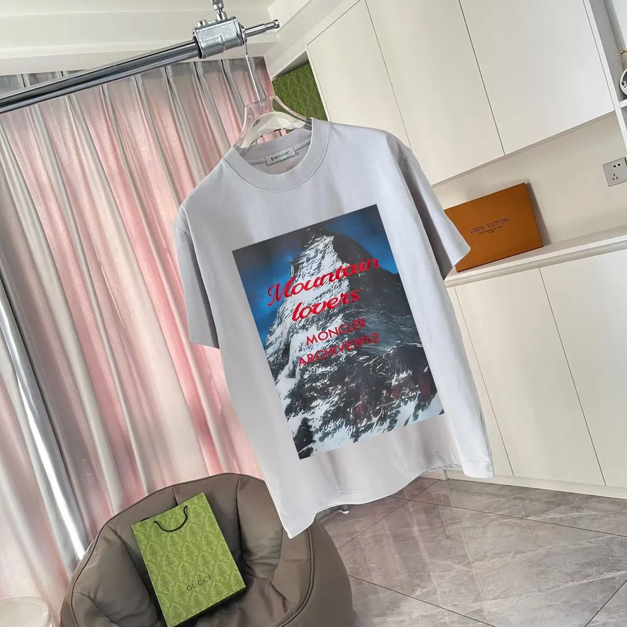 Moncle* 2025 New Arrival logo 300 t Same Style Size：S M L XL XXL ：Black White Red Gray
